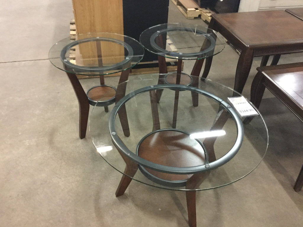 Fantell Occasional Table Set
