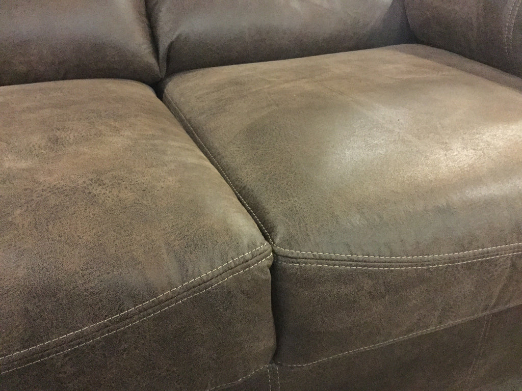 Bladen Sectional in 2 Colors