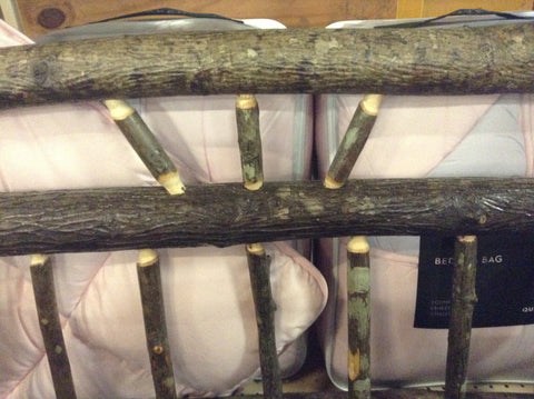 Hilltop Furniture Wagonweel Bed