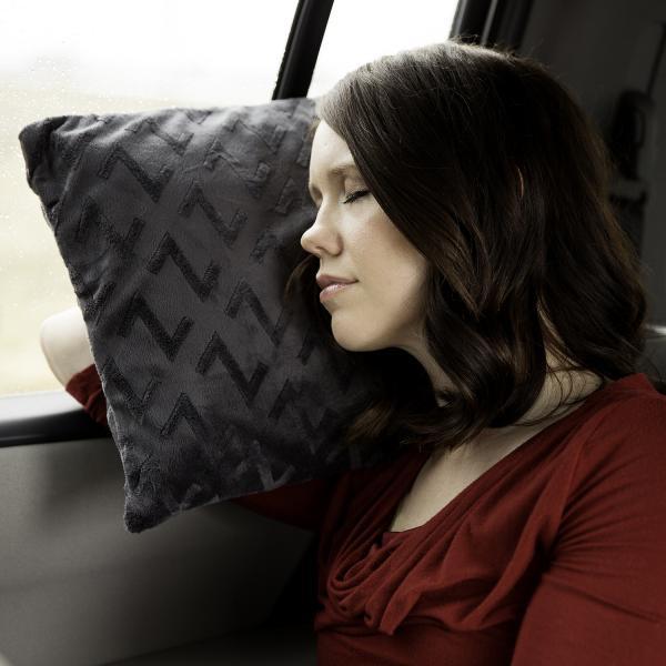 Z PILLOW TRAVEL ZONED DOUGH® + BAMBOO CHARCOAL