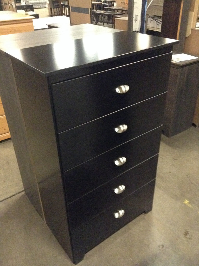 Delevan 5 Drawer Chest - Gloss Black