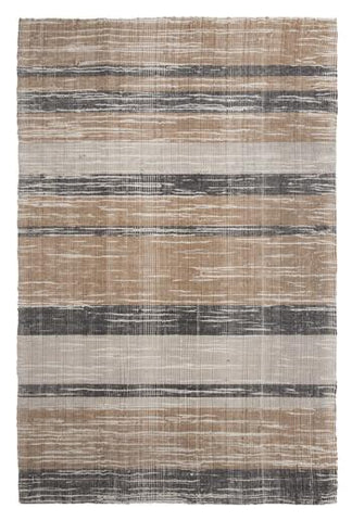 Menderd Rug in 2 Sizes